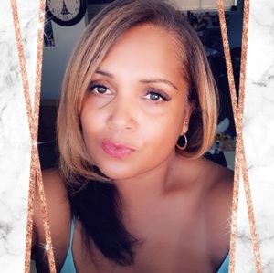 Meet your Posher, Anthea